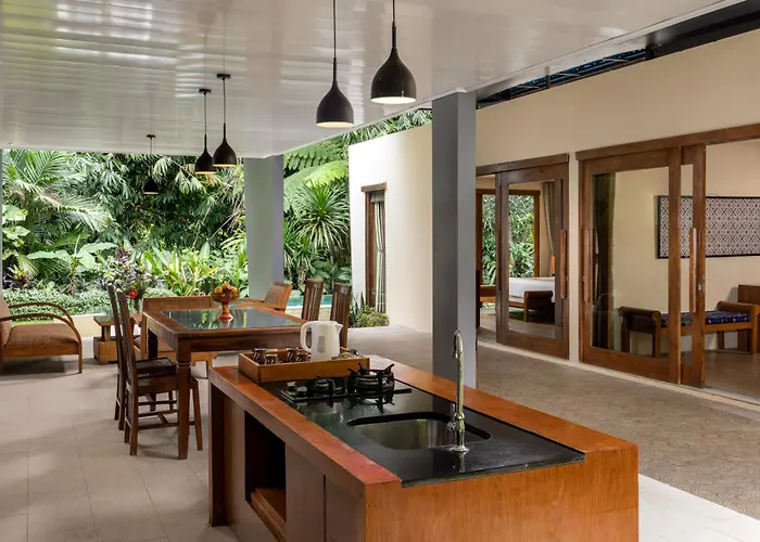 Senetan Villas And Spa Resort
